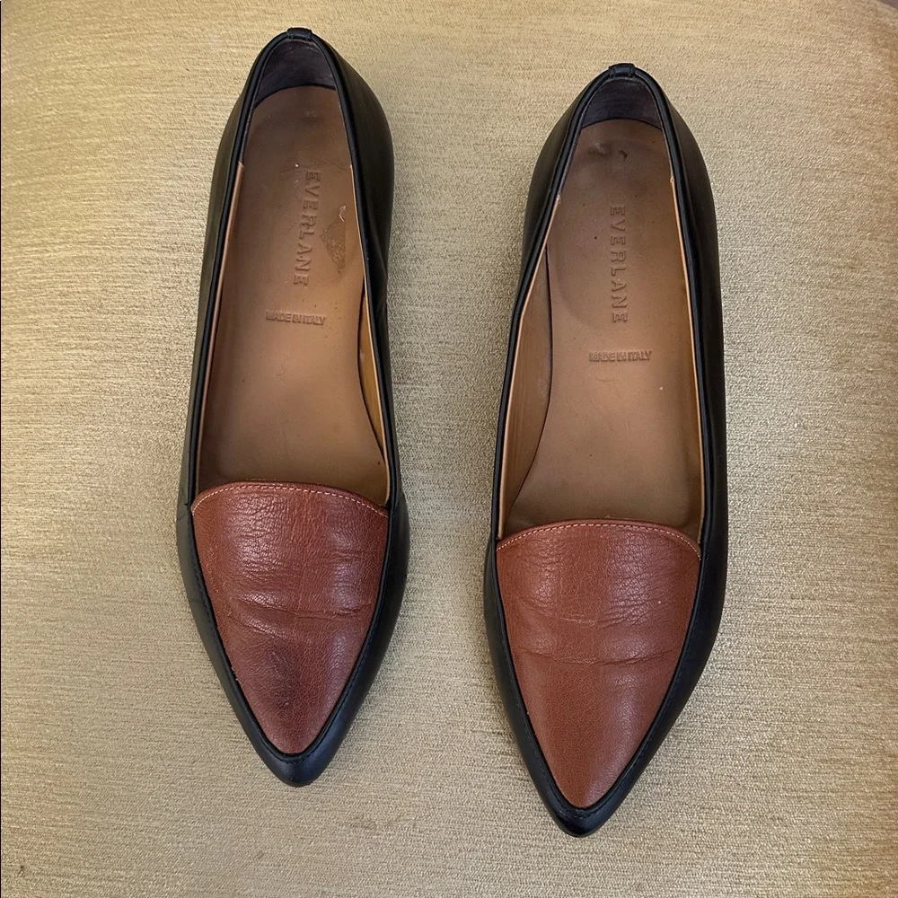 Everlane The Modern Point Loafers in a black and brown two-tone leather Size 7